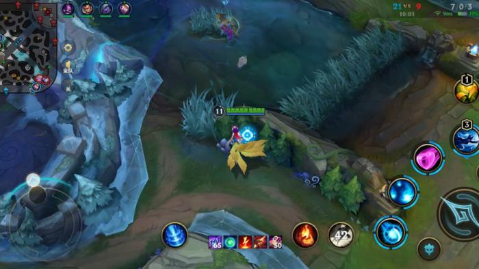 英雄联盟手游阿狸打什么路1