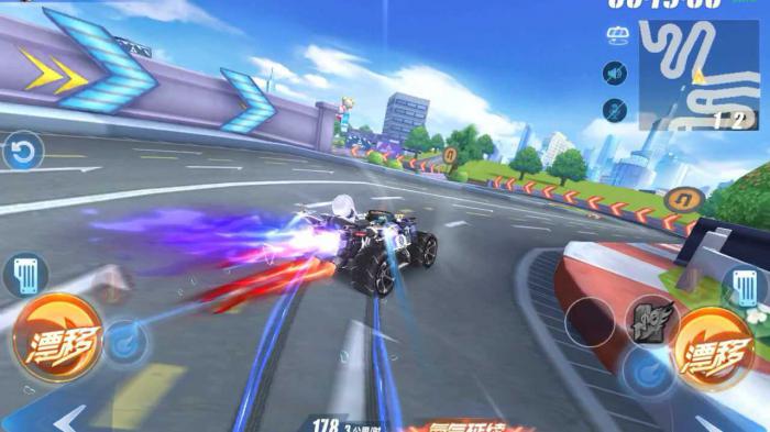 qq飞车怎么出弯更快1